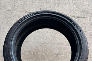 Michelin Pilot Sport 5 - 225/40 R18