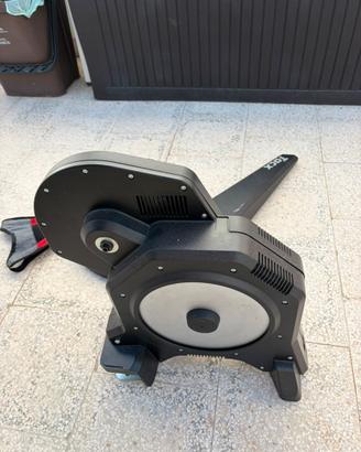 Rullo smart garmin Tacx Flux S
