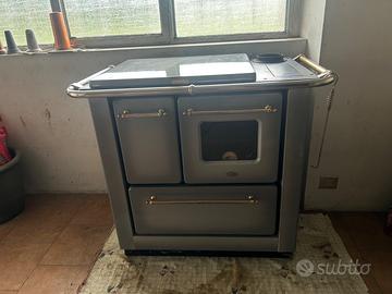 Stufa a legna "putagè" marca SIDEROS