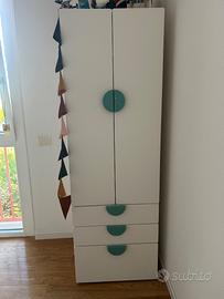 Armadio e letto per cameretta bambino