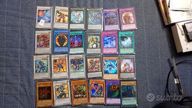 Lotto carte yugioh rare xyz synchro fusione