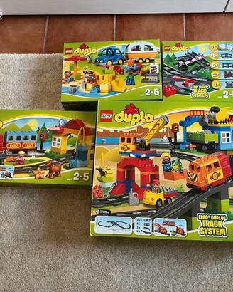 Lotto LEGO Duplo Treni COMPLETI con scatole