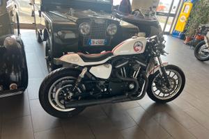 HARLEY DAVIDSON 883R CAFE RACER KM.1800