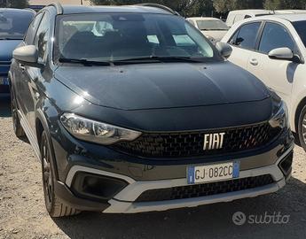 Fiat Tipo 2023 - 1.5 Hybrid Cross Lb automobili
