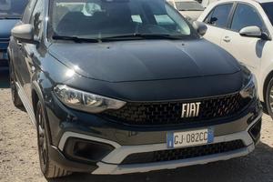 Fiat Tipo 2023 - 1.5 Hybrid Cross Lb automobili