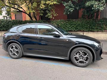 ALFA ROMEO Stelvio - 2023