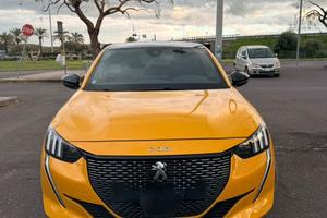 Peugeot 208 GT 1.5 BlueHDi