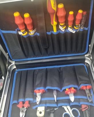 Valigia elettricista Knipex con utensili nuovi