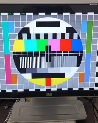 MONITOR 19 ' HP w1907v - CASSE INCORPORATE