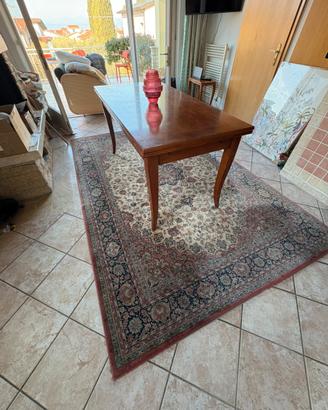 Tavolo e tappeto