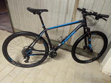 Trek Superfly XL