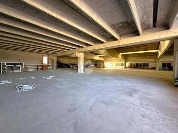 CAPANNONE A ARQUATA SCRIVIA