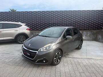 Peugeot 208 BlueHDi 75 5 porte Allure