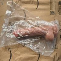 Dildo realistico con fascia pelvica