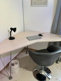 Postazione ufficio/camera