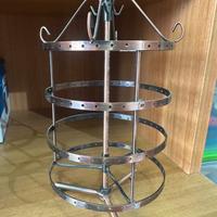 Porta orecchini girevole