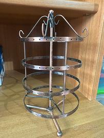 Porta orecchini girevole