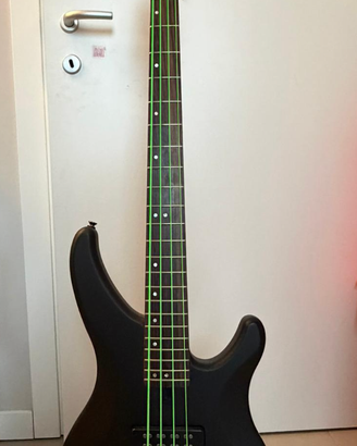 Basso Yamaha TRBX504 attivo/passivo