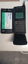 Motorola International 8700