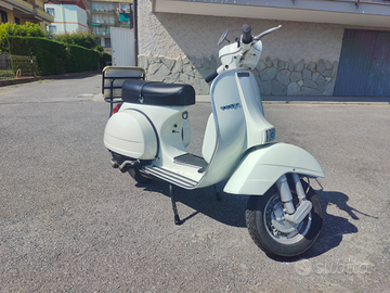 Vespa P125X senza frecce