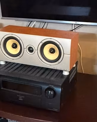 Diffusori/Casse Wharfedale serie Diamond 8.2