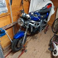 Moto SV 650