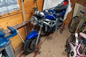Moto SV 650