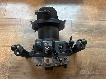 scafandro subacqueo per Sony A7 IV.
