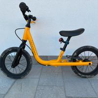 Bicicletta senza pedali