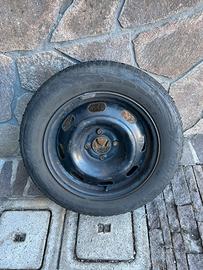 4 cerchi con gomme invernali