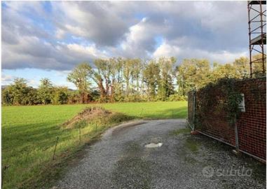 Immobile in asta di 3530 m² a Castenedolo