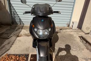 Piaggio Beverly 200 - Anno 2003