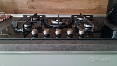 Piano cottura in vetro 5 fuochi Candy