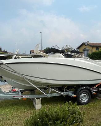 QuickSilver 555 open con carrello