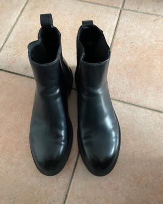 Stivaletto uomo 43 zara