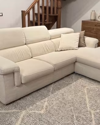 Divano con penisola