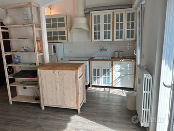Cucina Ikea completa di elettrodomestici