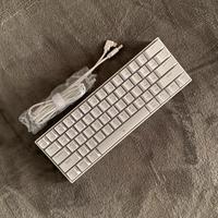 Tastiera da gaming bianca redragon 60% RGB