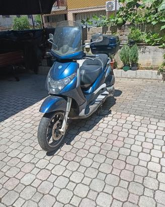 Piaggio Beverly 400