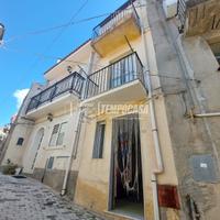 SOLUZIONE SEMI INDIPENDENTE A TRIPI.