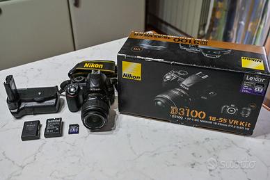 NIKON D3100