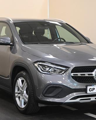MERCEDES GLA (H247) GLA 250 e hybrid E...