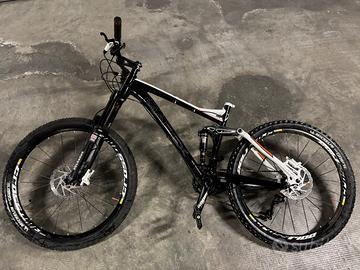 mountain bike full 26
