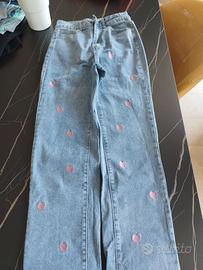 Jeans motivo cuoricini