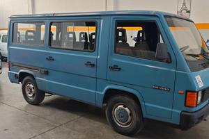 Mercedes MB100 Pulmino 9 posti