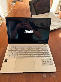 Asus Vivobook S15 Copilot +