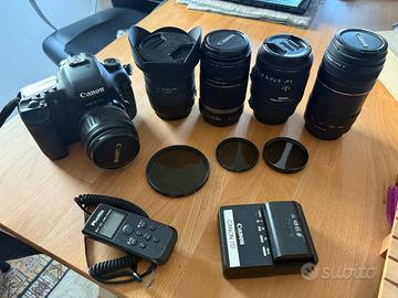 Canon EOS 7D + 5 Obiettivi Canon/Sigma + Accessori