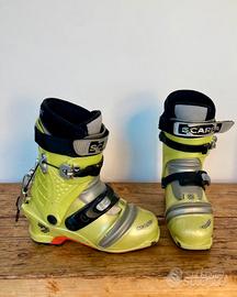 Scarponi scialpinismo sci alpinismo