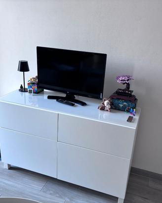 mobili IKEA