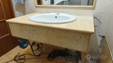 Lavandino con struttura in marmo 